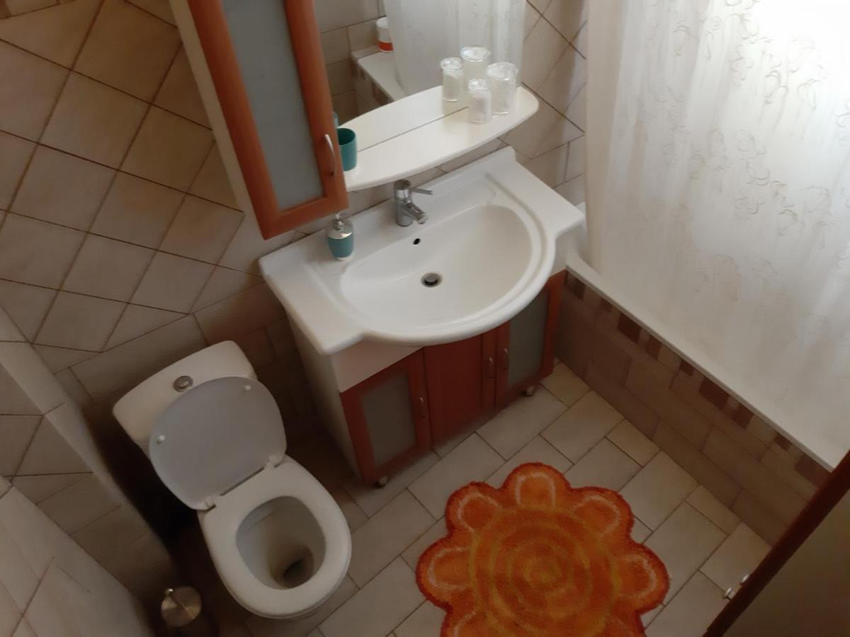 Babis Apartment Kavála Eksteriør bilde