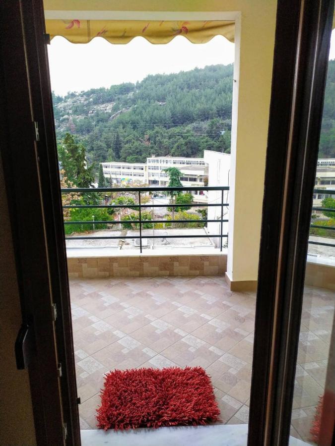 Babis Apartment Kavála Eksteriør bilde